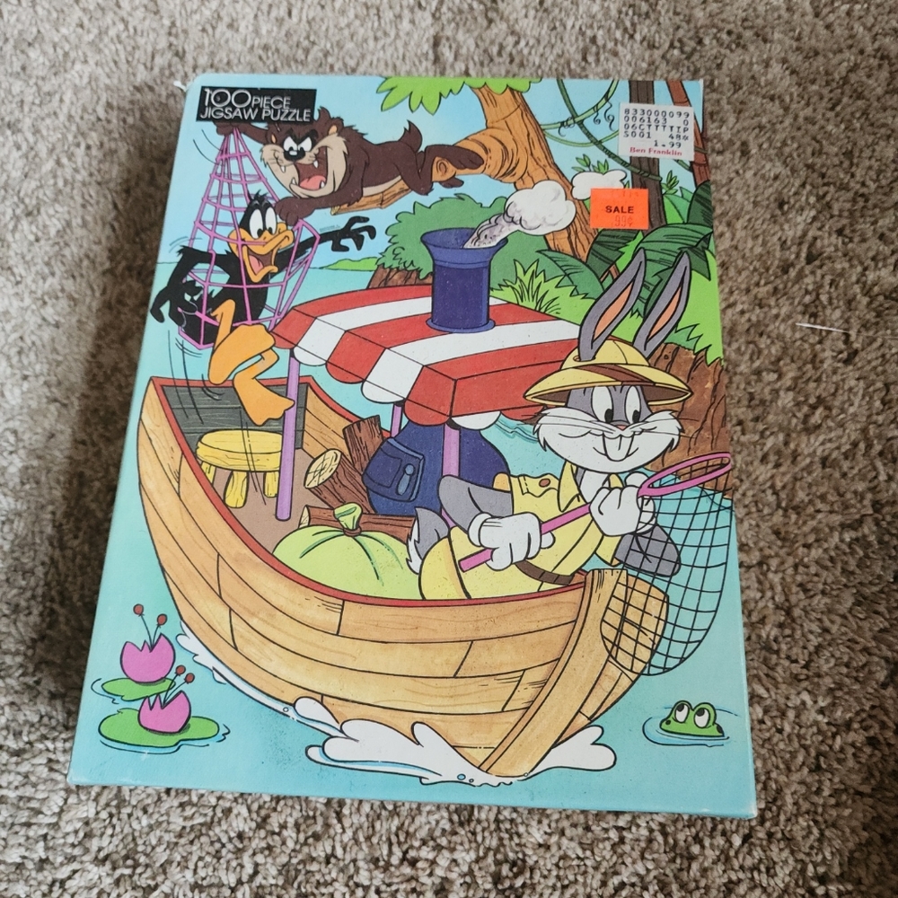 GOLDEN Looney Tunes Sports Puzzle Vintage 1992 Jigsaw 100 Pieces